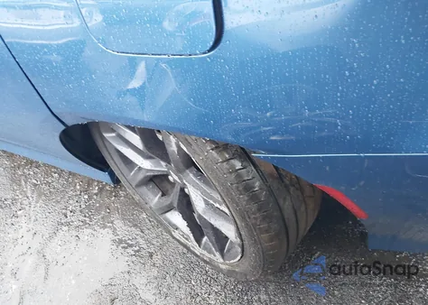 2023 Dodge Charger R/T z USA, uszkodzony, nr VIN 2C3CDXCT2PH666240